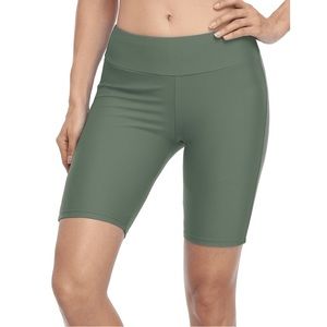 Firpearl - women’s size 24 - army green swim shorts with drawstring NWT